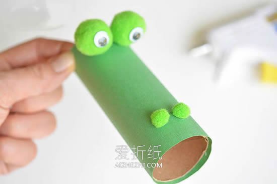 怎么用卷纸筒做喷火龙玩具的制作方法教程- www.aizhezhi.com