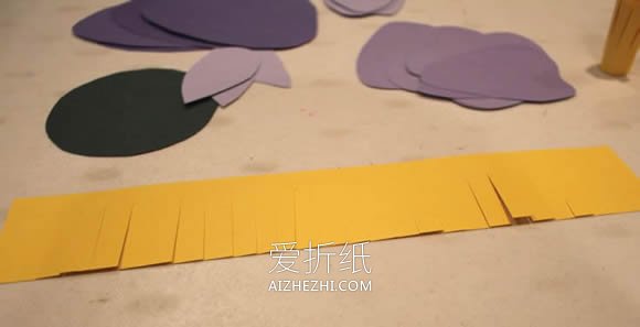 怎么做巨型彩纸牡丹花的制作方法图解步骤- www.aizhezhi.com