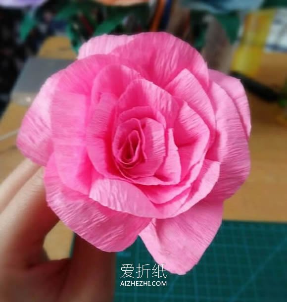 怎么做美丽皱纹纸花的简单制作方法图解- www.aizhezhi.com