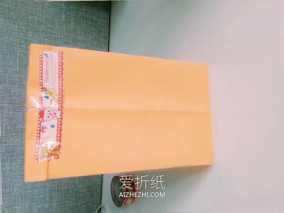 怎么做简单礼品纸袋的折纸方法图解教程- www.aizhezhi.com