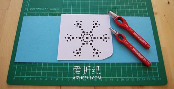 怎么用卡纸做新年雪花烛台/灯笼的制作方法- www.aizhezhi.com