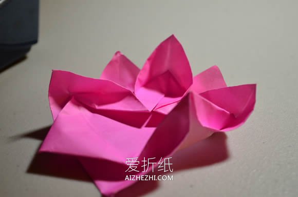 怎么折纸莲花和叶子的折法步骤图解- www.aizhezhi.com