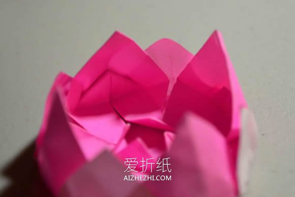 怎么折纸莲花和叶子的折法步骤图解- www.aizhezhi.com