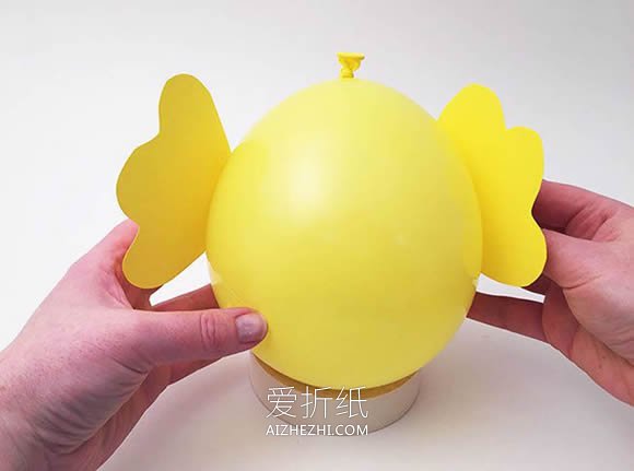 怎么用气球制作小鸡的手工制作教程- www.aizhezhi.com
