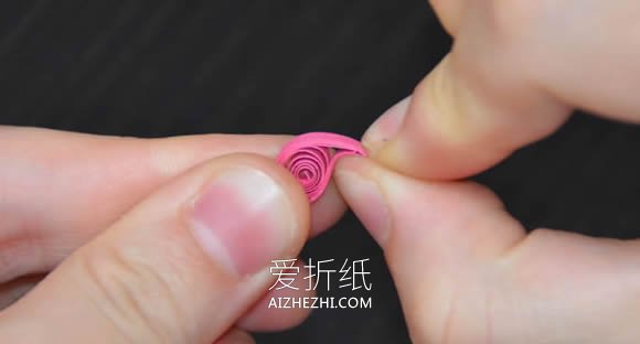 怎么做衍纸婴儿脚印的制作方法图解教程- www.aizhezhi.com