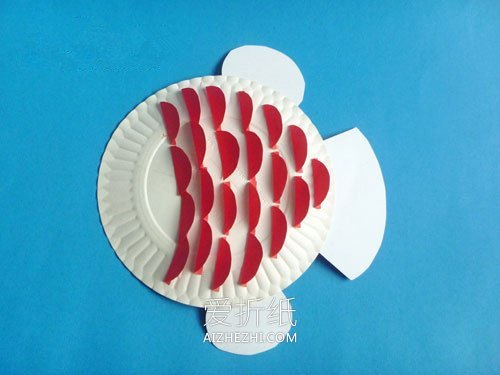 幼儿园怎么做春节年年有余挂饰的制作方法- www.aizhezhi.com