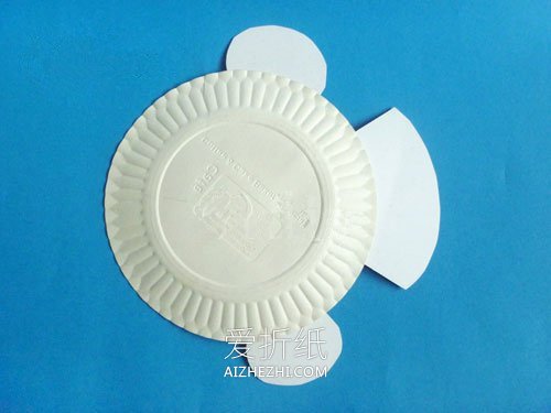 幼儿园怎么做春节年年有余挂饰的制作方法- www.aizhezhi.com
