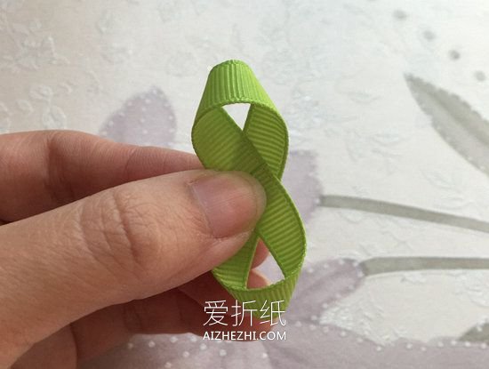 怎么做缎带花发夹的制作方法图解教程- www.aizhezhi.com