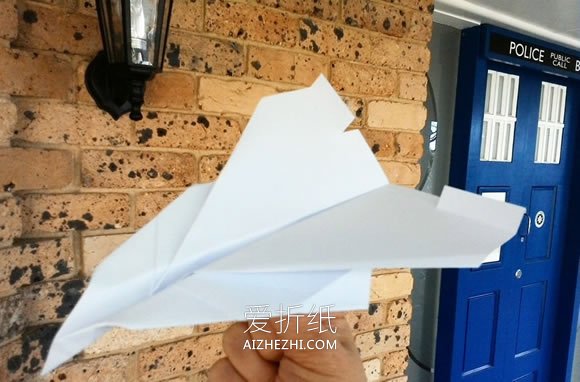怎么折纸协和飞机的折法步骤图解- www.aizhezhi.com