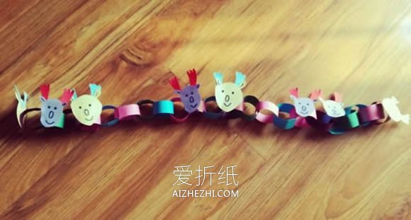 怎么用卡纸做圣诞节麋鹿花环的制作方法- www.aizhezhi.com