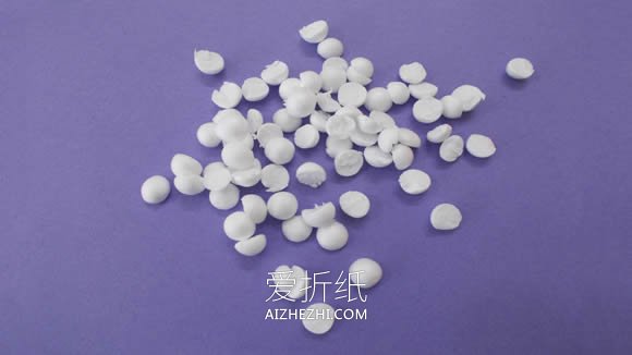 儿童怎么做美丽立体孔雀的手工制作教程- www.aizhezhi.com