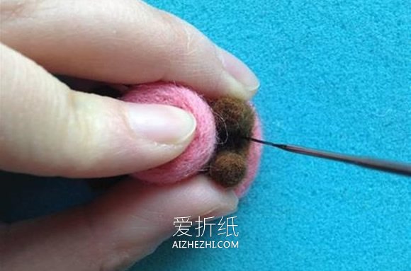 怎么做羊毛毡乔巴帽子的手工制作图解教程- www.aizhezhi.com