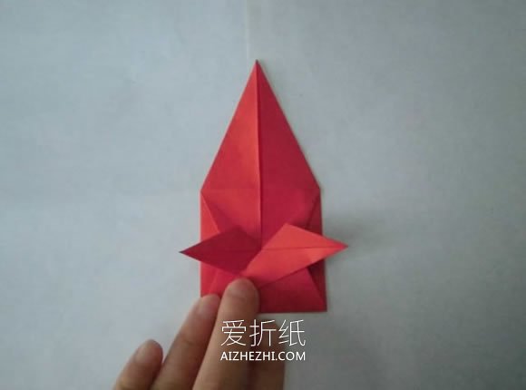 怎么手工折纸圣诞花环的折法步骤图解- www.aizhezhi.com