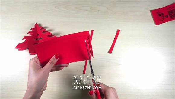 怎么剪纸新年立体春字装饰的剪法图解步骤- www.aizhezhi.com