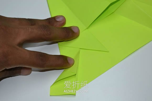 怎么折纸F-16战斗轰炸机的折法图解步骤- www.aizhezhi.com