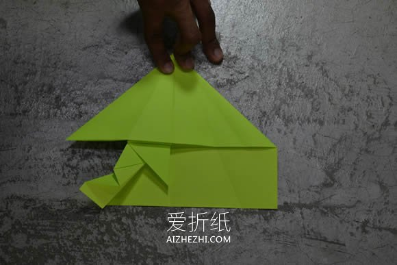 怎么折纸F-16战斗轰炸机的折法图解步骤- www.aizhezhi.com