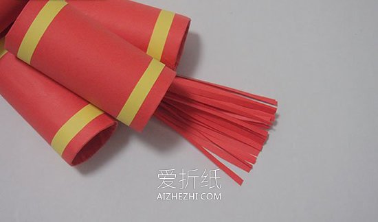 怎么废物利用自制春节鞭炮挂饰的制作方法- www.aizhezhi.com