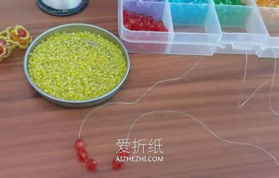 怎么做串珠花戒的制作方法图解步骤- www.aizhezhi.com