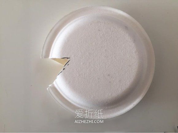 怎么做春节年年有鱼挂饰的手工制作教程- www.aizhezhi.com