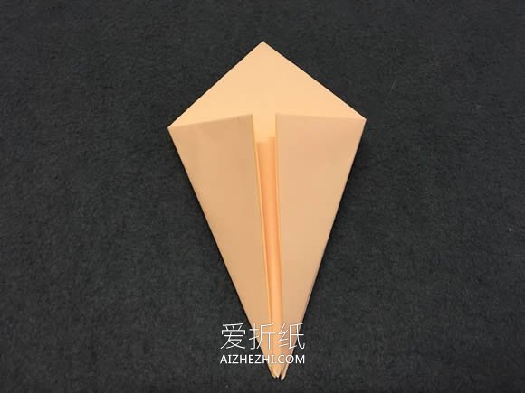 怎么折千纸鹤的详细折法过程图解- www.aizhezhi.com