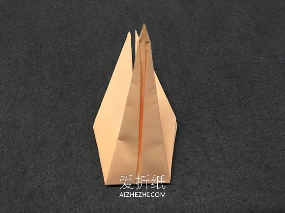 怎么折千纸鹤的详细折法过程图解- www.aizhezhi.com