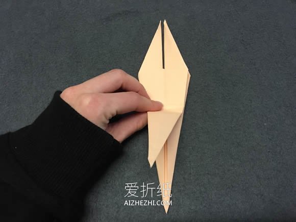 怎么折千纸鹤的详细折法过程图解- www.aizhezhi.com