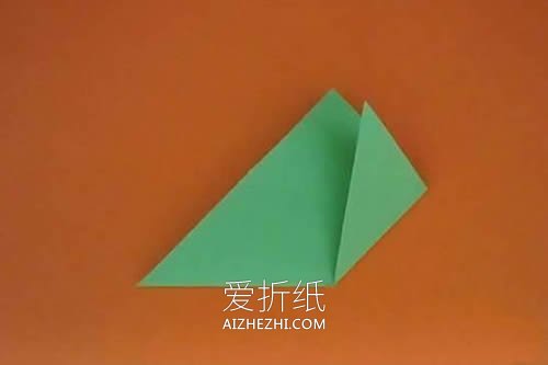 最简单圣诞树怎么折的图解教程- www.aizhezhi.com