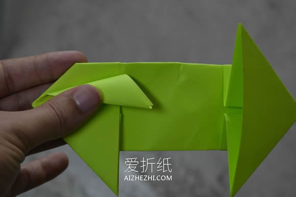 怎么简单折纸太空飞船的折法步骤图解- www.aizhezhi.com