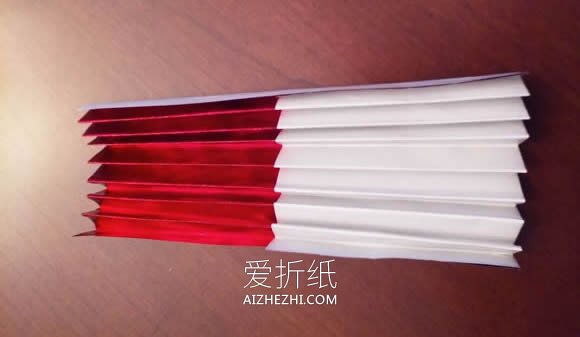 手工折纸漂亮纸扇怎么折的图解教程- www.aizhezhi.com