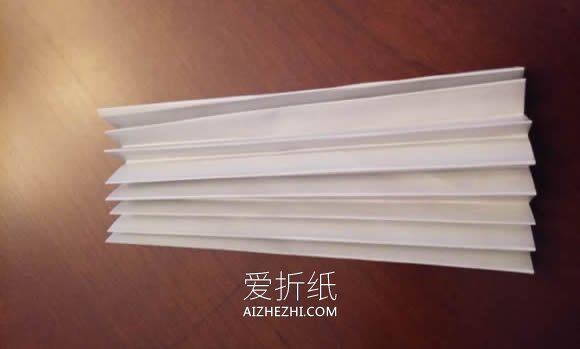 手工折纸漂亮纸扇怎么折的图解教程- www.aizhezhi.com