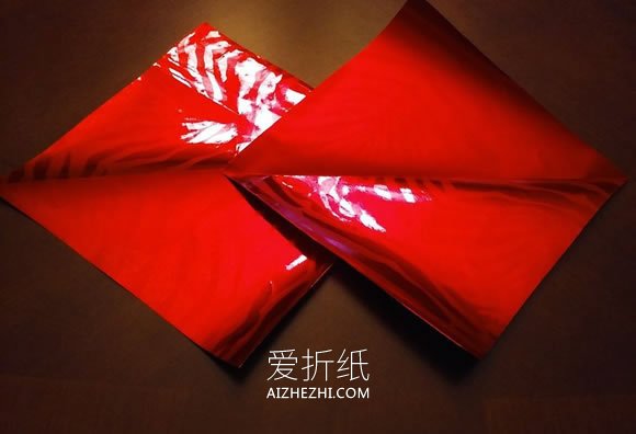 手工折纸漂亮纸扇怎么折的图解教程- www.aizhezhi.com