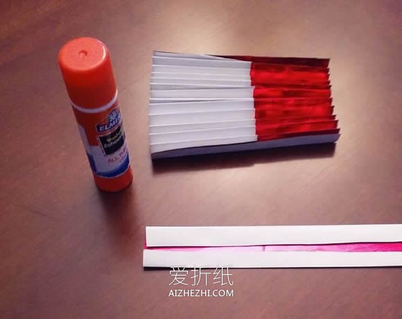 手工折纸漂亮纸扇怎么折的图解教程- www.aizhezhi.com