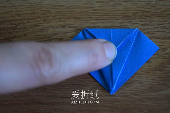 简单手工纸鹤怎么折的过程步骤图解- www.aizhezhi.com