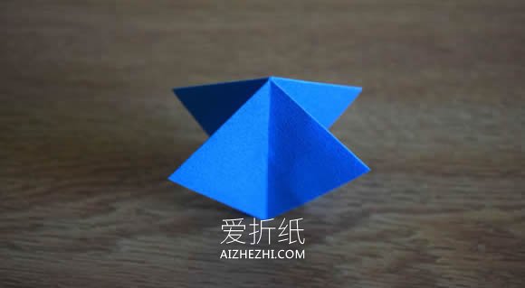 简单手工纸鹤怎么折的过程步骤图解- www.aizhezhi.com