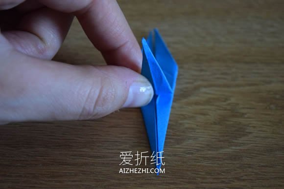 简单手工纸鹤怎么折的过程步骤图解- www.aizhezhi.com