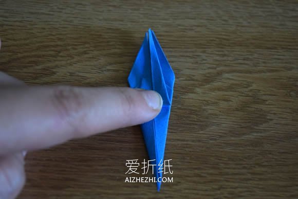 简单手工纸鹤怎么折的过程步骤图解- www.aizhezhi.com