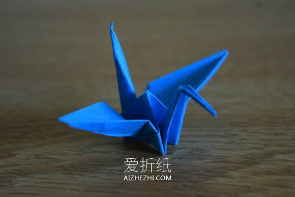 简单手工纸鹤怎么折的过程步骤图解- www.aizhezhi.com