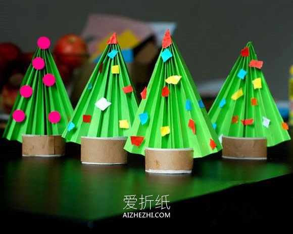 怎么折纸圣诞树最简单的折法步骤图- www.aizhezhi.com