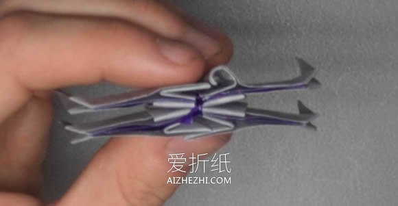 怎么折纸星球大战X翼星际战斗机的折法图解- www.aizhezhi.com