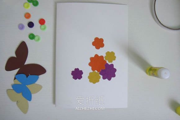 怎么简单做蝶恋花贺卡的手工制作教程- www.aizhezhi.com