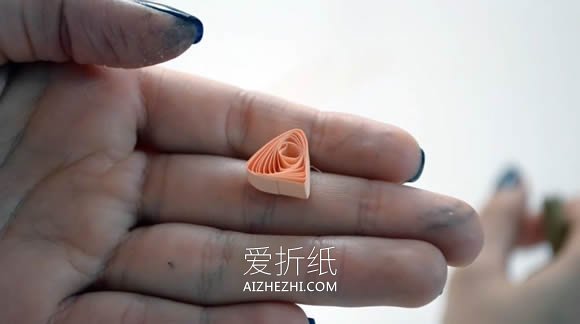 怎么做衍纸生日蛋糕贺卡的制作方法图解- www.aizhezhi.com