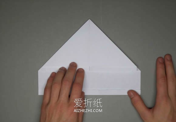 逼真F-16纸飞机的折法详细过程图解- www.aizhezhi.com