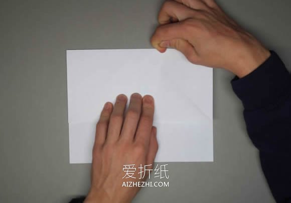 逼真F-16纸飞机的折法详细过程图解- www.aizhezhi.com