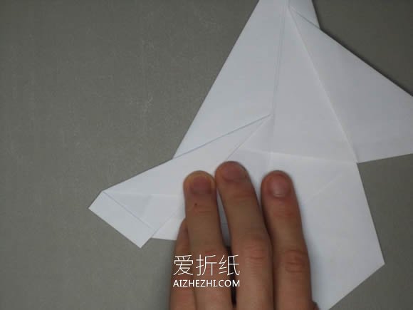 逼真F-16纸飞机的折法详细过程图解- www.aizhezhi.com