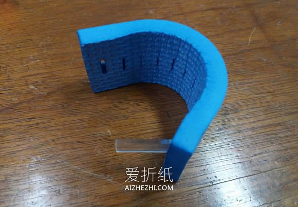 怎么做迷你风力涡轮机的DIY制作方法教程- www.aizhezhi.com