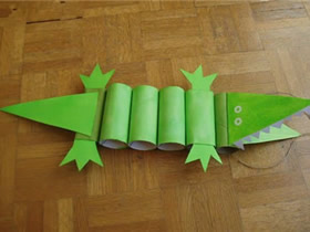 幼儿园怎么做卷纸芯鳄鱼的手工制作教程