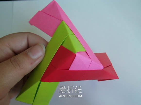 怎么折纸空心立方体的折法步骤图解- www.aizhezhi.com