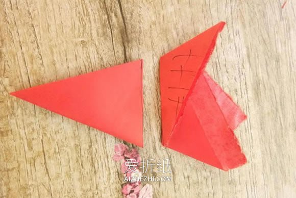 怎么五折剪纸红色团花窗花的折法和剪法步骤- www.aizhezhi.com