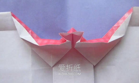 怎么折纸爱心相片框的折法详细步骤图解教程- www.aizhezhi.com