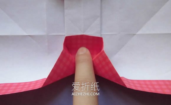 怎么折纸爱心相片框的折法详细步骤图解教程- www.aizhezhi.com